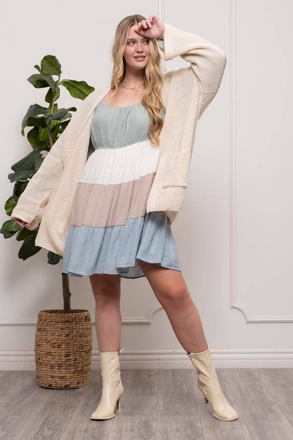 CURVY CARDIGAN-OATMEAL - Modish Maven Boutique